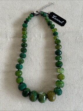 Lucoral Green Agate Gemstone Beaded Necklace